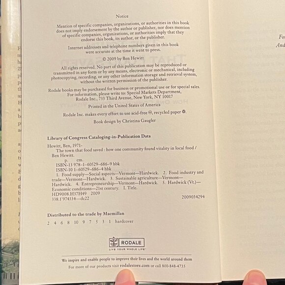 "The Town That Food Saved," 2009 First Ed. Hardcover Book - Picture 7 of 8